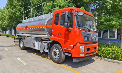 16.6立方東風(fēng)天錦汽油運(yùn)輸車(chē) 